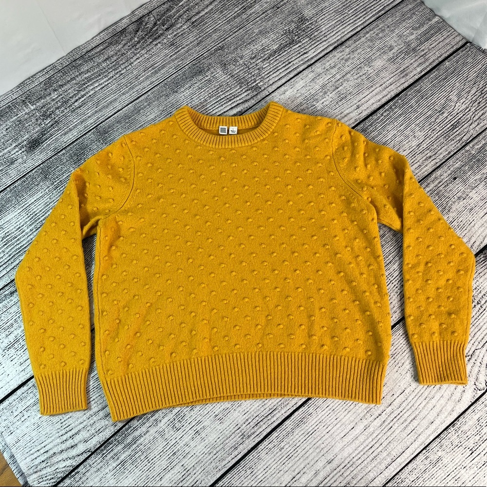 Uniqlo Mustard Yellow 100% Wool Sweater